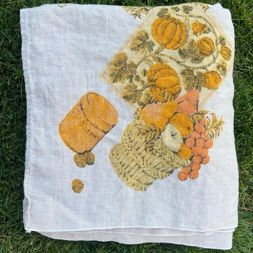 VTG Fall Harvest Linen Tablecloth Fruits Vegetables Nutmeg Spices Pumpkins 45x48